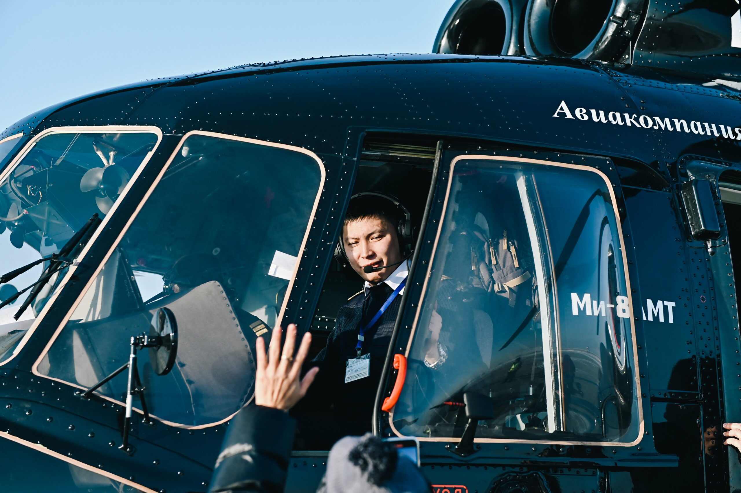 Во время первой вертолетной экскурсии. Фото минтуризма Бурятии