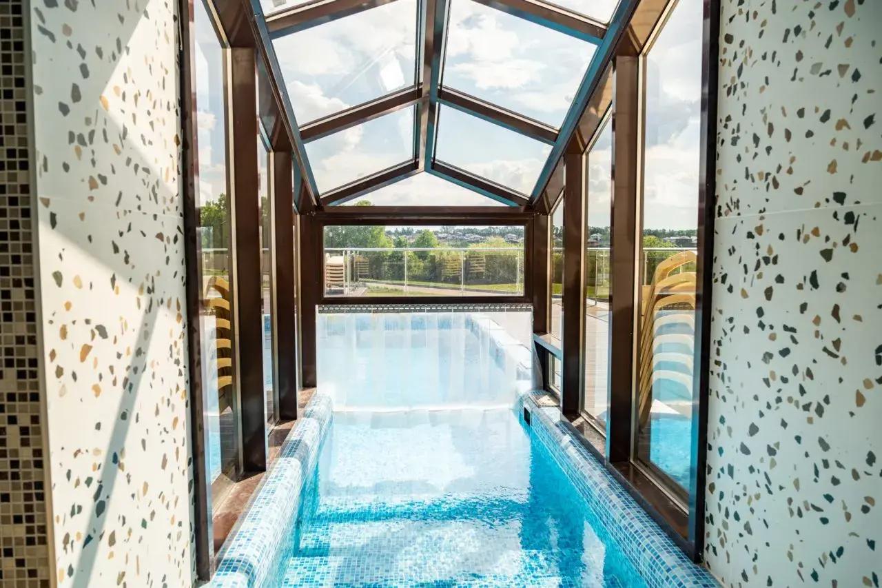 Куда поехать на майские праздники в Подмосковье: 7 проверенных парк-отелей с бассейнами Московская, можно, область, территория, также, отдыха, городской, бассейн, пруда, детей, анимация, округ, бассейном, сауны, берегу, веревочный, который, ресторан, апреля, Подмосковья