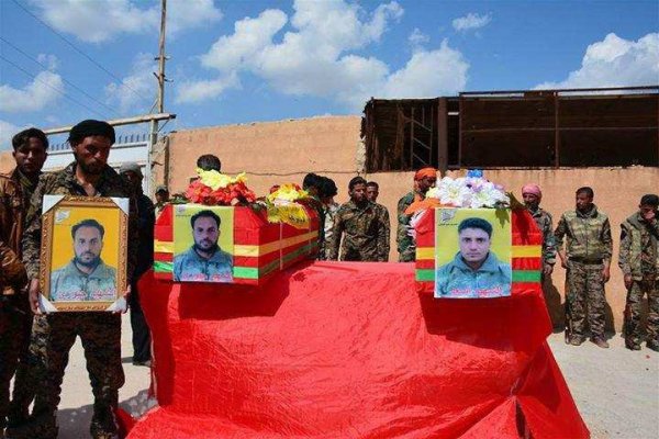 Операция США в Сирии захлебывается в крови: YPG признали большие потери в битве за Ракку