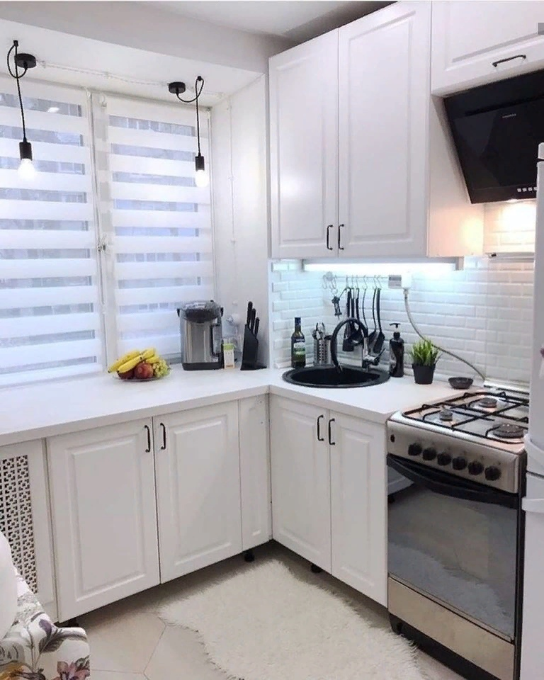 Переделка небольшой кухни в современную красавицу: до/после Переделка небольшой кухни в современную красавицу: до/после идеи для дома,ремонт и строительство