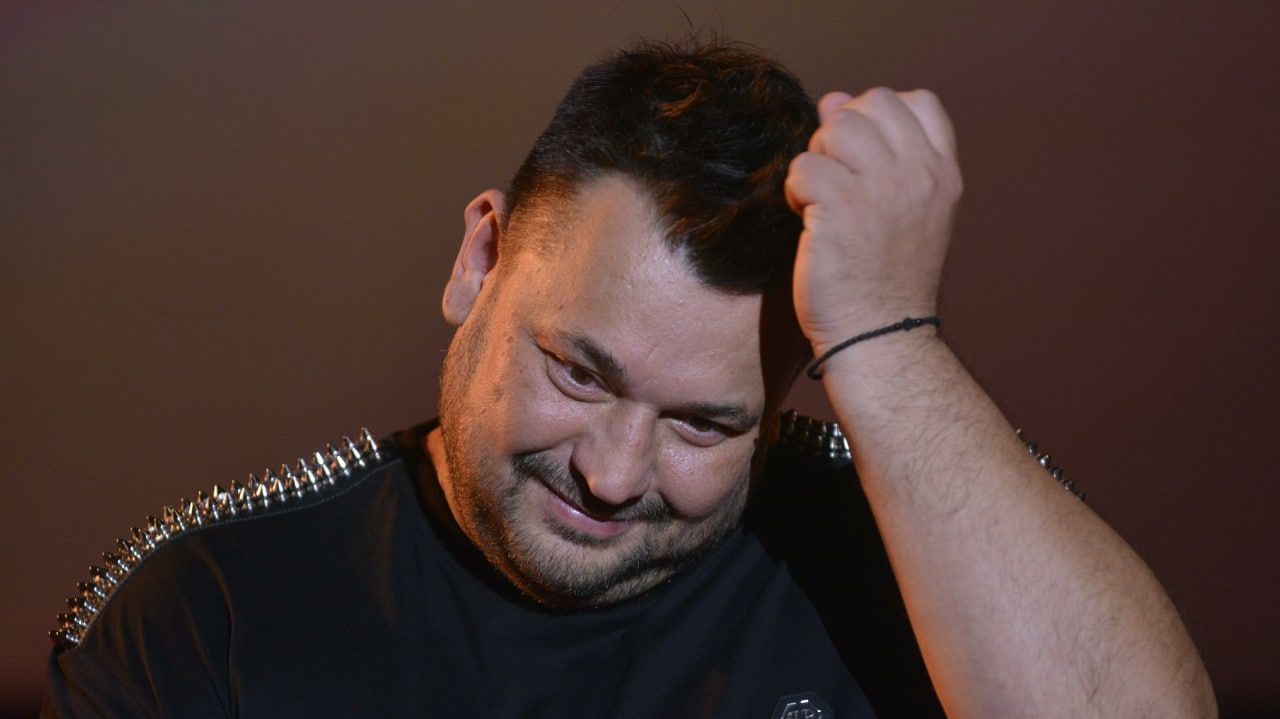 Сергей Жуков скучает по присутствию 18-летних поклонниц на концертах