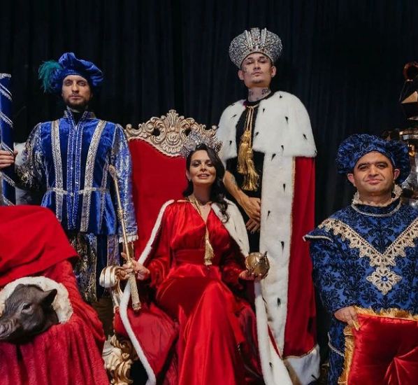 РR-менеджер Моргенштерна "подрабатывала" в медийке "Музея Победы" на Поклонной РR-менеджер Моргенштерна "подрабатывала" в медийке "Музея Победы" на Поклонной россия