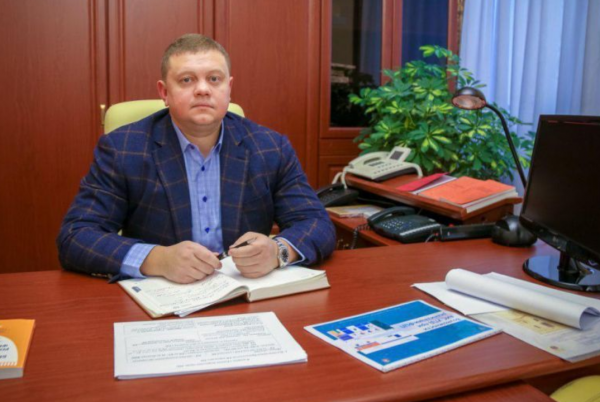 Вице-премьер Крыма Евгений Кабанов помог симферопольцам решить старую проблему