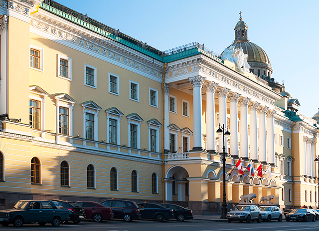 Four Seasons Hotel Lion Palace St. Petersburg