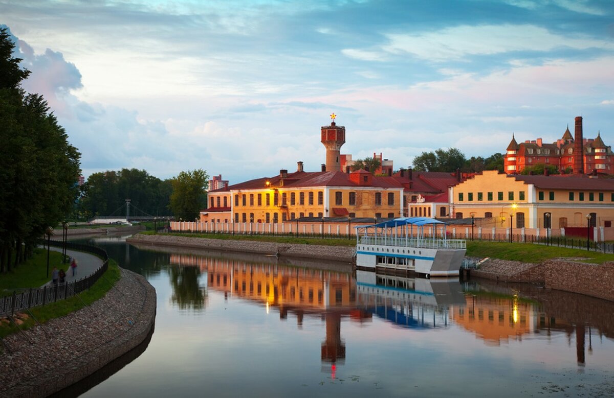 Набережная реки Уводь в Иваново