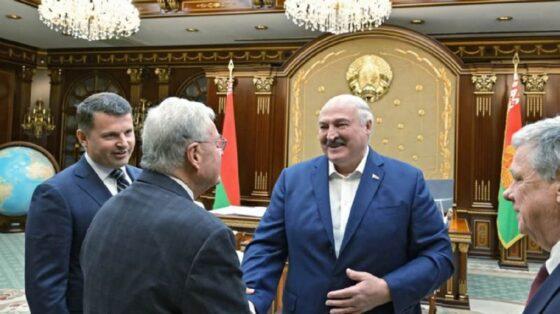 лукашенко указал американцам их место