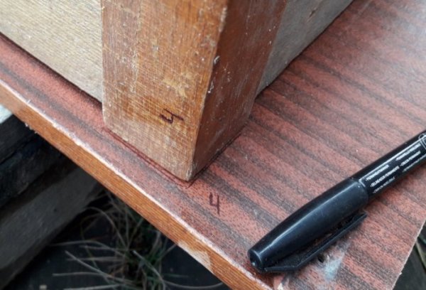 Что можно сделать из старого стола. Советуем его посмотреть! Что можно сделать из старого стола. Советуем его посмотреть! домашний очаг,мебель,переделка,рукоделие,своими руками