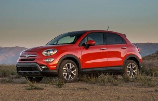 Итальянский миникроссовер Fiat 500X 2017 года Фото cheatsheetcom