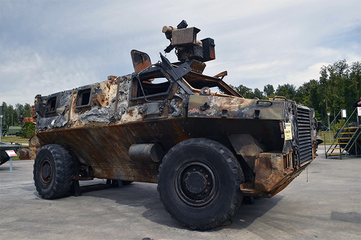 КАК ГОРИТ ТЕХНИКА НАТО: ЗАПАД УВИДЕЛ СТЕНД СВОЕГО ПОЗОРА россия