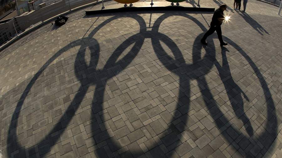 Бег на месте: почему Олимпиады так и не стали праздниками спорта