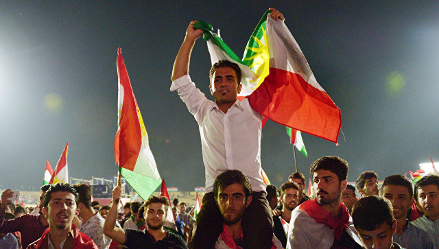 Сторонники независимого Иракского Курдистана на Фестивале независимости на стадионе Франсо Харири в Эрбиле. Архивное фото