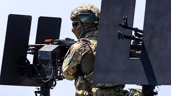 ПУШКИ ВНОВЬ ВАЖНЕЕ МАСЛА: НА АРМИЮ МЫ ТРАТИМ БОЛЬШЕ, ЧЕМ НА ЭКОНОМИКУ. И ЭТО ПРАВИЛЬНО