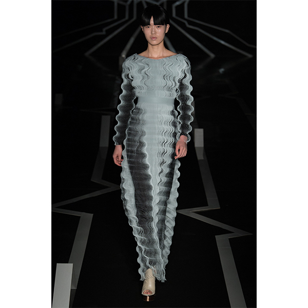 Iris van Herpen Couture весна лето 2017 Тренды 2017: самые <br> роскошные платья сезона