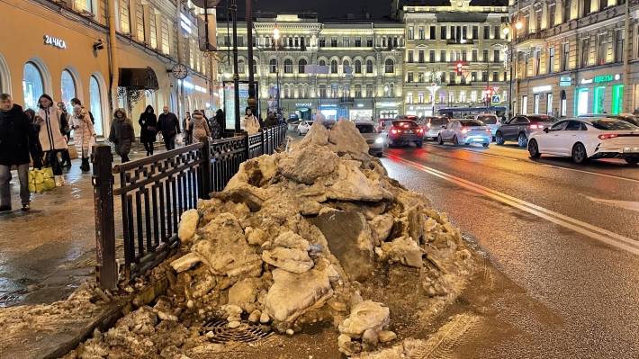 Санкт-Петербургу нужна новая концепция уборки снега