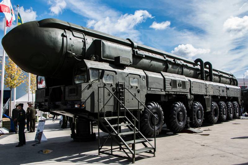 Демонстрация силы или кто кого напугает Демонстрация силы или кто кого напугает армия,россия