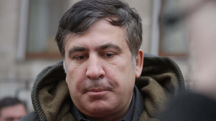 "Жеванием галстука Саакашвили там бы не обошлось": Зачем в Тбилиси пытаются атаковать Россию