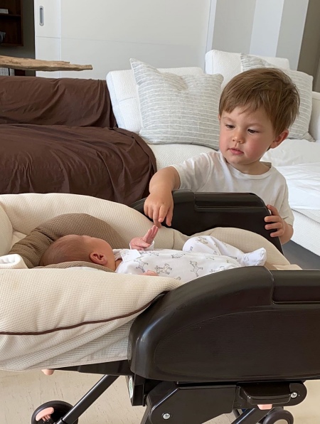 Александр Овечкин и Настасия Шубская поделились новыми фото новорожденного сына Дети,Дети знаменитостей