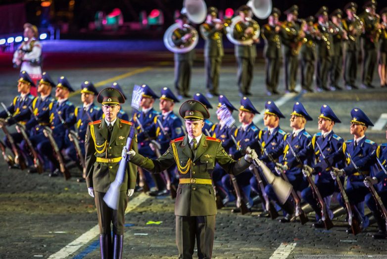 Все флаги в гости к нам! &quot;Спасская башня&quot;-2017- весь мир на Красной площади