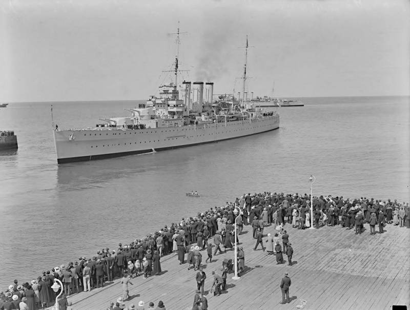 Боевые корабли. Крейсера. Жестянки, с которыми лучше не связываться Боевые корабли. Крейсера. Жестянки, с которыми лучше не связываться вмф