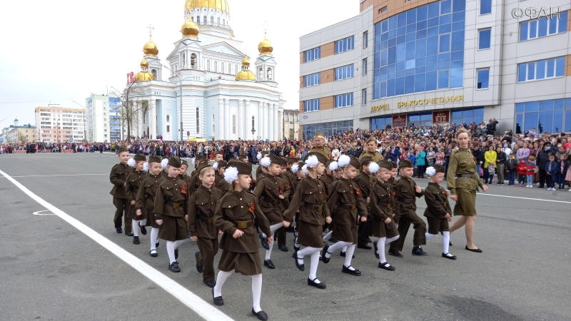 Маленькая республика ковала Великую Победу: в Мордовии прошел праздничный парад 