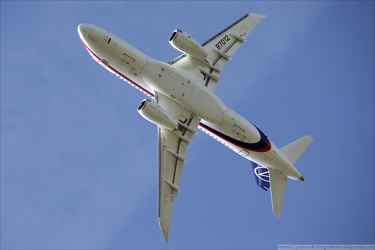 SSJ100_02 SSJ100_02