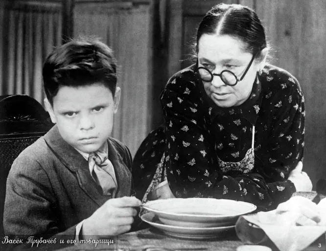 Бабушка в окошке... судьба киносказочницы Анастасии Зуевой