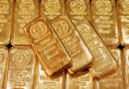 FILE PHOTO: Gold bullion is displayed at GoldSilver Central's office in Singapore June 19, 2017. REUTERS/Edgar Su/File Photo