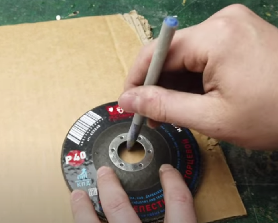 ГЛАВНЫЙ СЛЕСАРЬ ИЗ НАСА ПОЗВОНИЛ И РАССКАЗАЛ ОБ ЭТОЙ ХИТРОСТИ