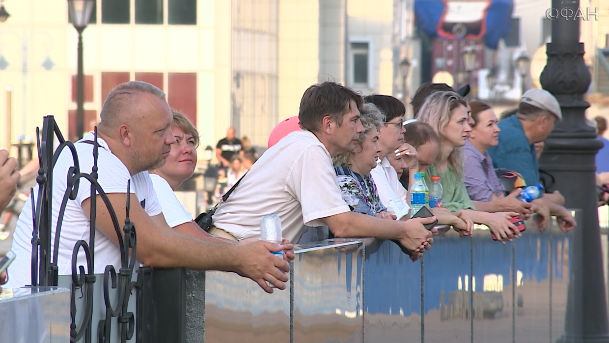 Парад на 325-летие Военно-морского флота во Владивостоке: репортаж ФАН Парад на 325-летие Военно-морского флота во Владивостоке: репортаж ФАН Общество