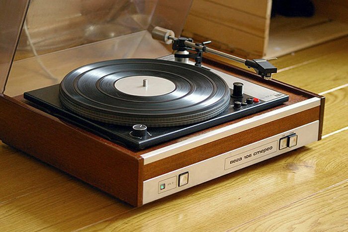 Ценная старина: вещи советских времён, на которых можно разбогатеть 