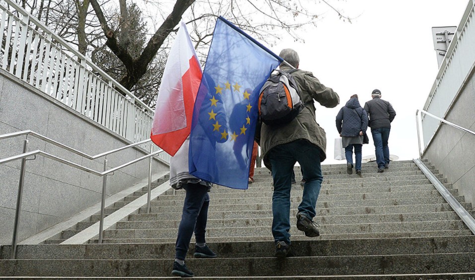 Немцы хотят выкинуть поляков из Евросоюза