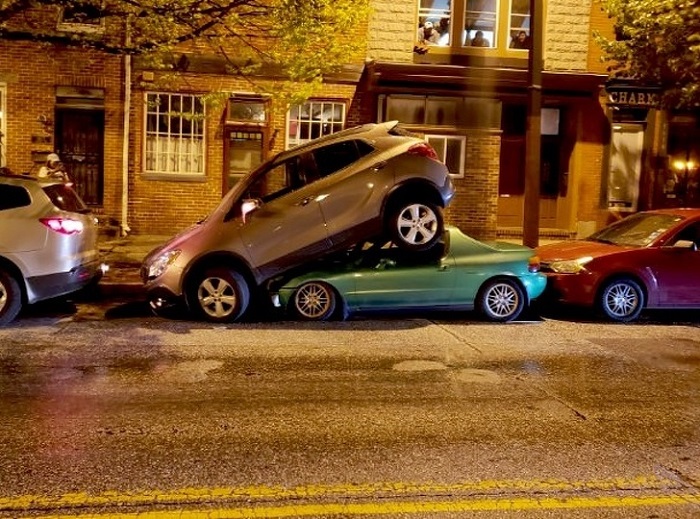 Забавные ситуации на дороге, в которых точно не хотелось бы оказаться автокурьезы