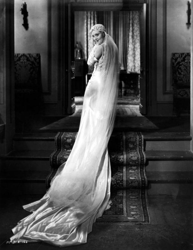 Длина имеет значение: уникальные снимки невест 30-х годов история моды,мода,мода и красота,свадебная мода