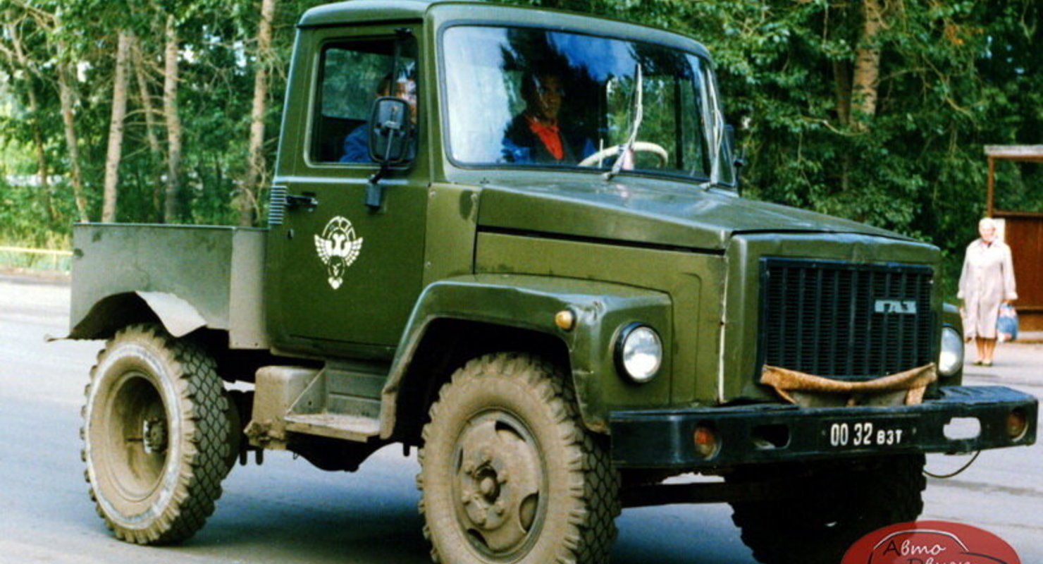 Кургузые ГАЗоны и ГАЗели заводских закоулков – подборка внутризаводских грузовичков