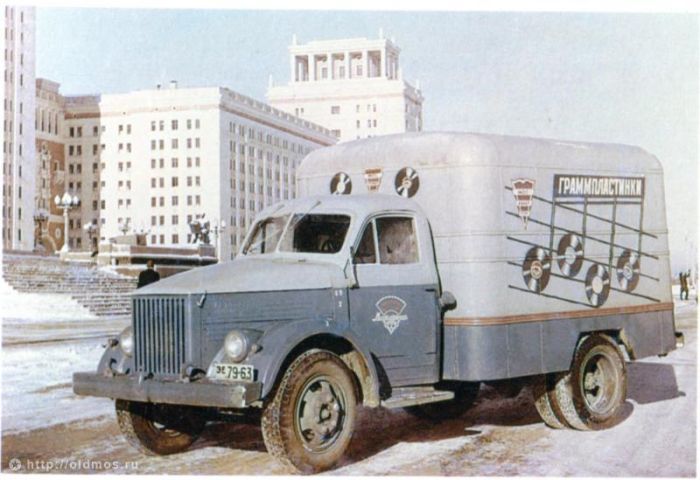 Советская реклама на грузовиках  смешные картинки,смешные комментарии,фото приколы