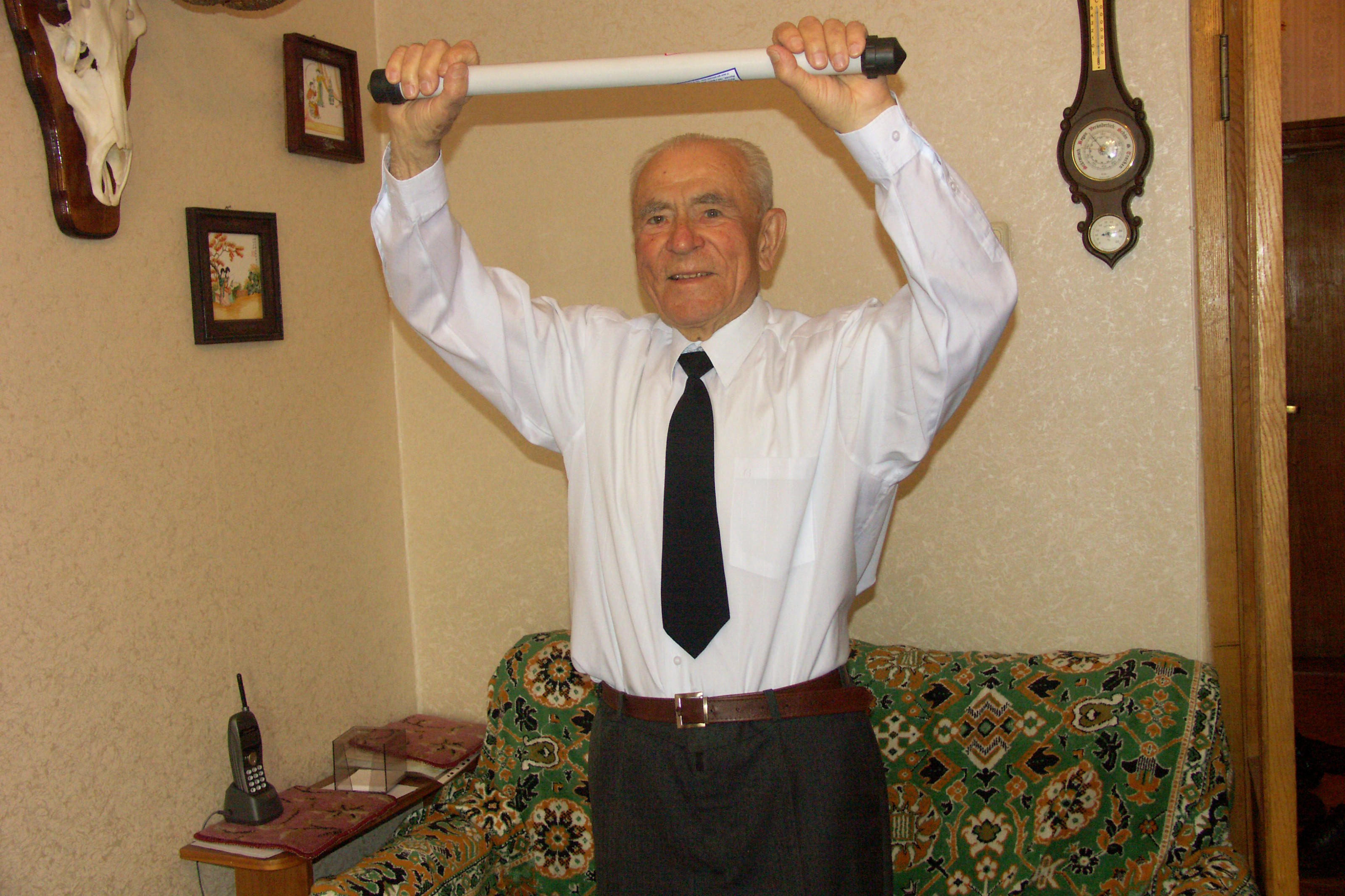 Герой Советского Союза, 90 лет, 4 тяжелых ранения с тренажером Агашина!