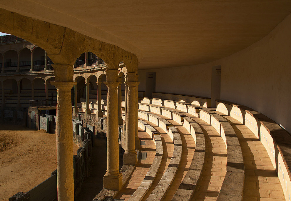 Удивительный город на скалах