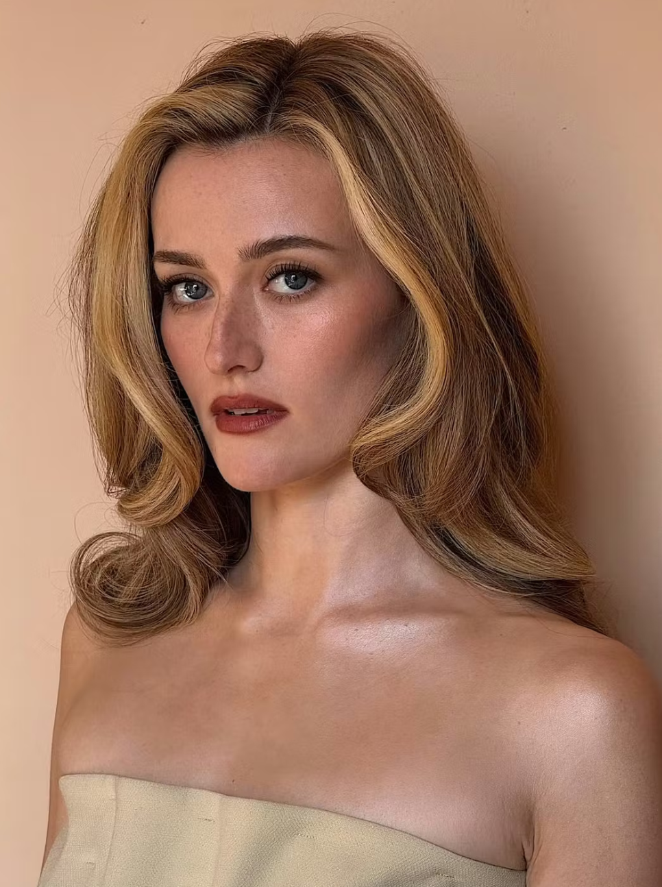 На самом деле она не блондинка: что известно о звезде сериала «Американская история любви» Саре Пиджон Пиджон, сериал, история, интервью, актрисы, Кэролин, «Американская, работе, фильм —, любимый, Келли, Актриса, любит, своего, рассказывала, личной, стала, многие, несколько, актрисе