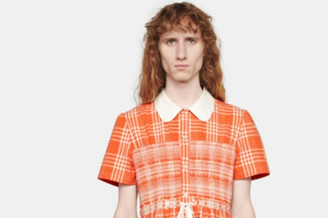 Никогда такого не было и вот опять: в сети обсуждают мужское платье от Gucci Новости моды