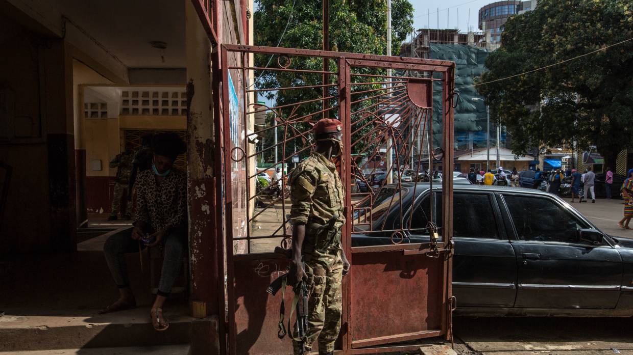 Власти Гвинеи расширили состав кабинета министров