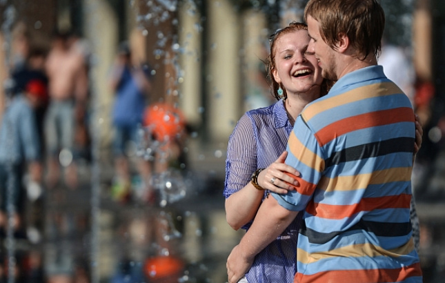 Стало известно соотношение числа мужчин и женщин в России