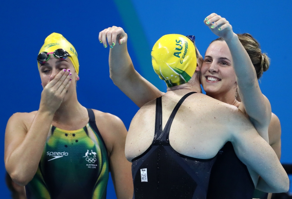 Рио новости дня сегодня москва. Женская сборная по плаванию. Российская сборная по плаванию женская. Женская сборная по плаванию на Олимпиаде.
