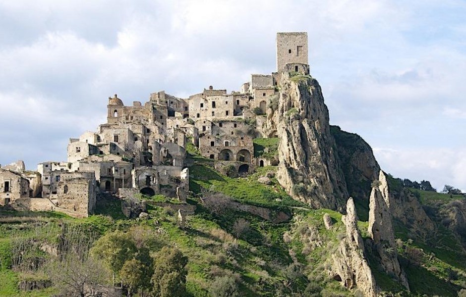 5 итальянских городов-призраков