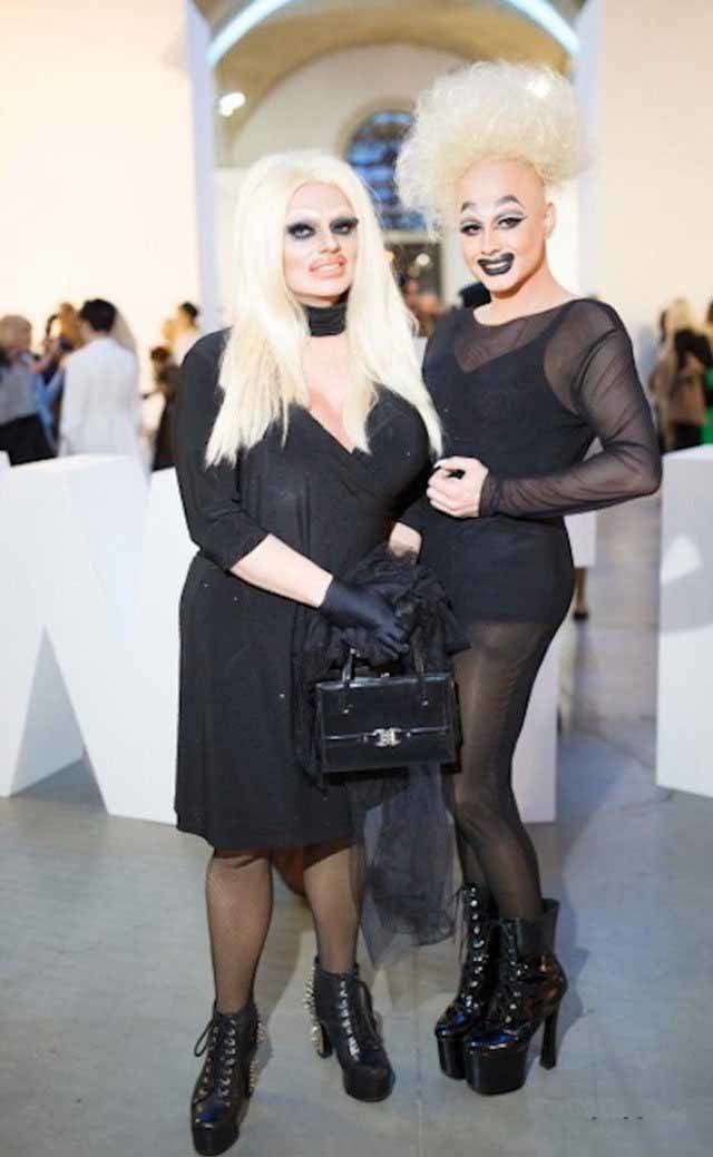 Сумасшедшие девушки девушки, прикол, сумашедшие девушки, юмор