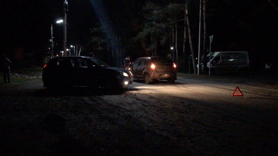 На Солотчинском шоссе под Рязанью столкнулись два автомобиля