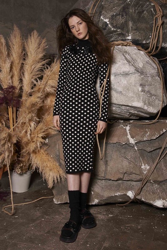 I&quot;m Isola Marras Pre-Fall 2017