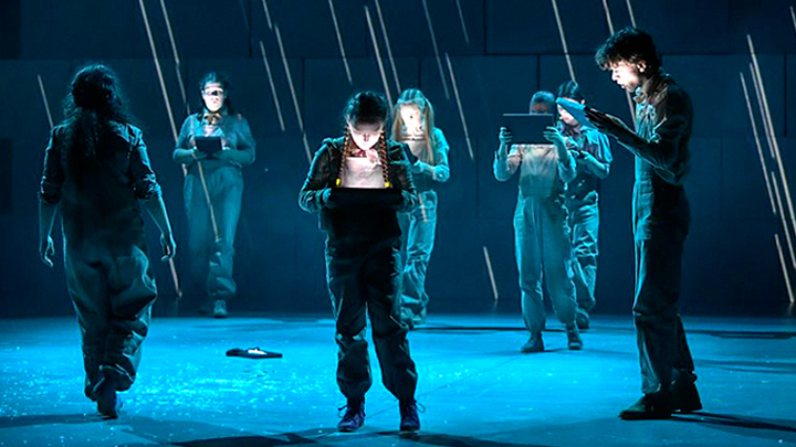 АЛЕКСАНДР ДУГИН: "МИР ВИСИТ НА ВОЛОСКЕ"