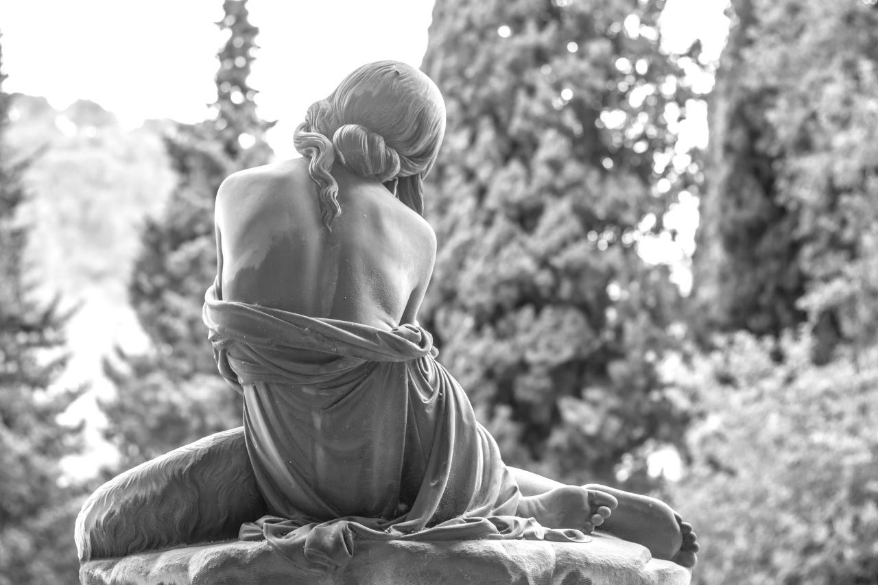 Печальная красота старинного кладбища Стальено в Генуе