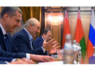 Лукашенко хочет раскошелить Москву под маркой развития ЕАЭС