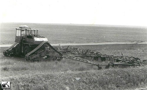 Советский трактор-монстр: он был такой один Советский трактор-монстр: он был такой один авто и мото,автоновости